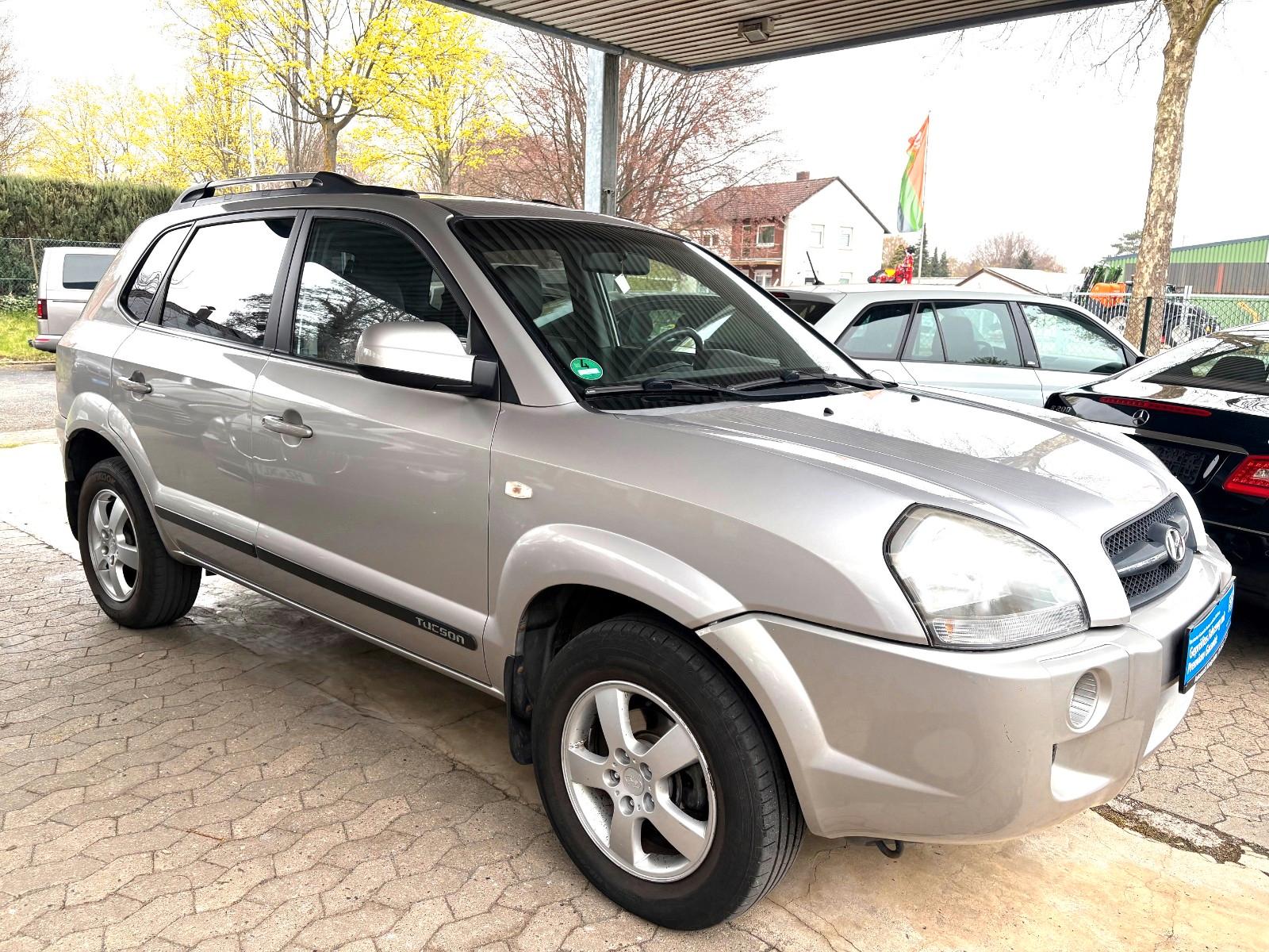Hyundai Tucson 2.0 GLS **LEDER**KLIMAAUT.**SITZHZG.**...