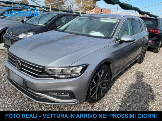 Volkswagen VOLKSWAGEN Passat Variant 2.0 TDI EVO DSG Execut