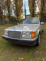Mercedes-Benz Mercedes Benz w124 230e TÜV 2027t - Mercedes-Benz 230 aus 1991