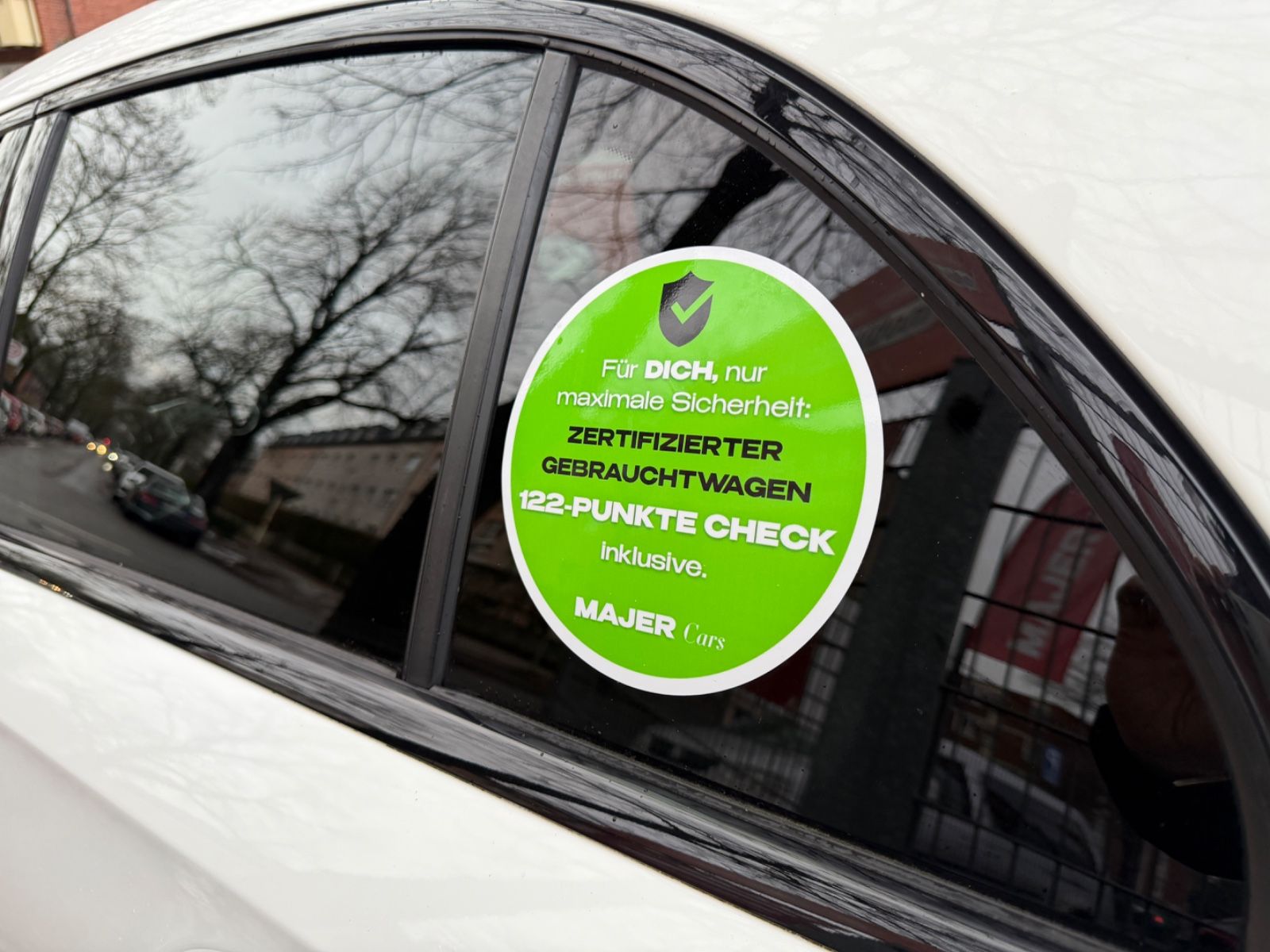 Fahrzeugabbildung Mercedes-Benz A 250 AMG Line*BURMESTER*PANO*ALCANTARA*