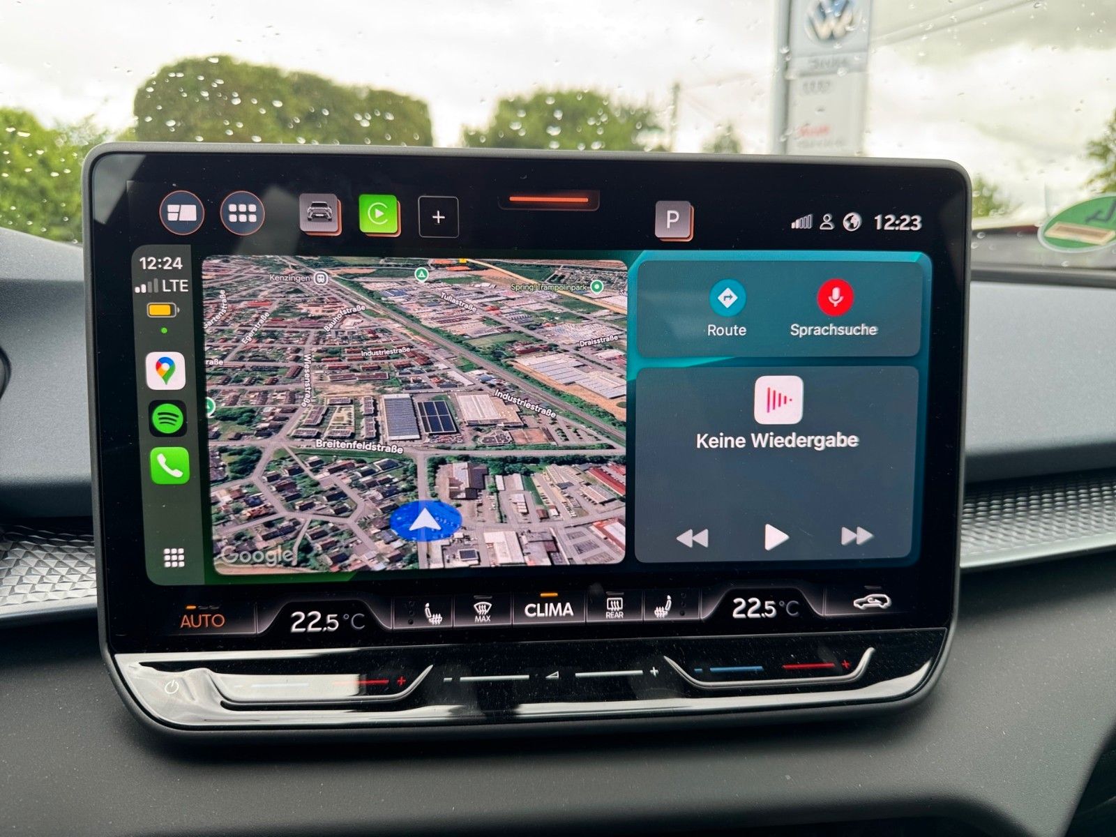 Fahrzeugabbildung CUPRA Terramar 1.5 eTSI 110 kW