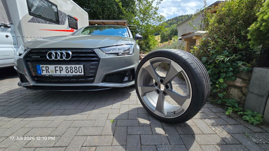Image of Audi A4