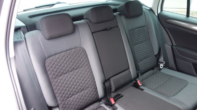 Golf Sportsvan JOIN 1.0 TSI Fahrschulwagen