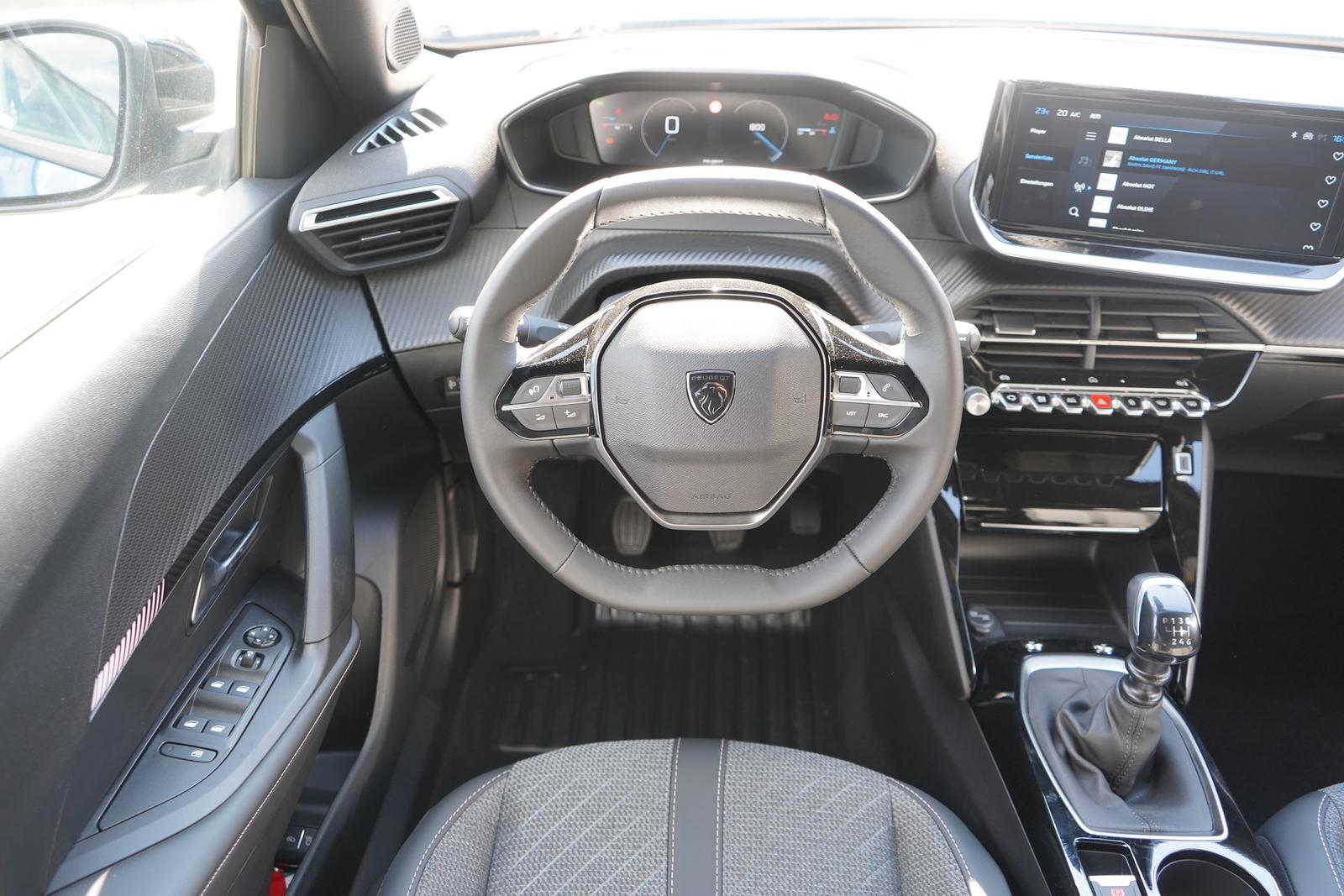 Peugeot 2008 1.2 PureTech LED Navi Tempomat