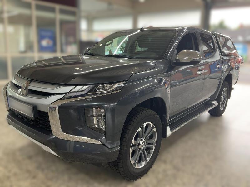 Mitsubishi L200 Doppelkabine Select 2.2 DI-D 4WD Automatik