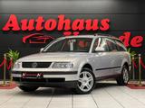 Volkswagen Passat Variant 1.6 Comfortline Orig.* 27.000KM* - Volkswagen Passat Variant aus 2000