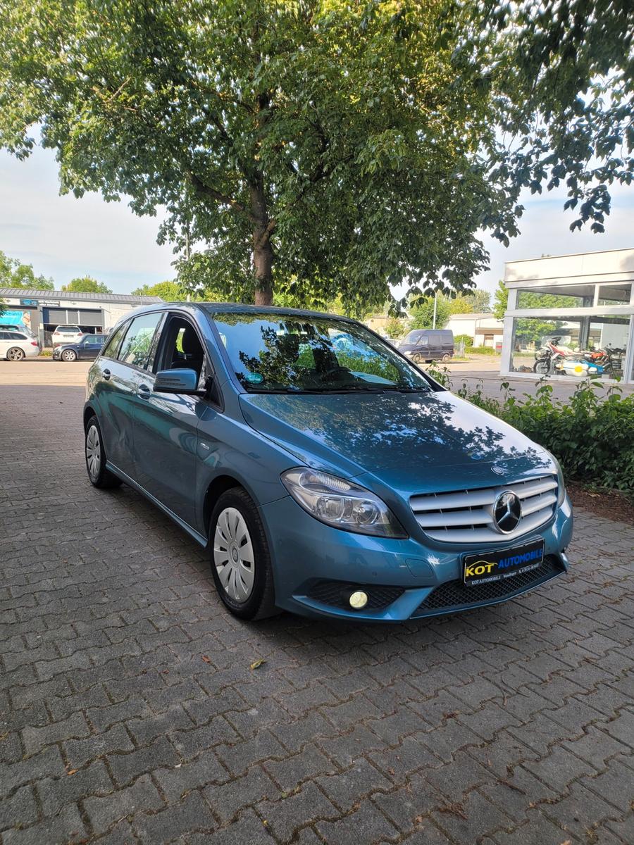 Mercedes-Benz B 200 BlueEFFICIENCY Edition/SERVICE TÜV NEU