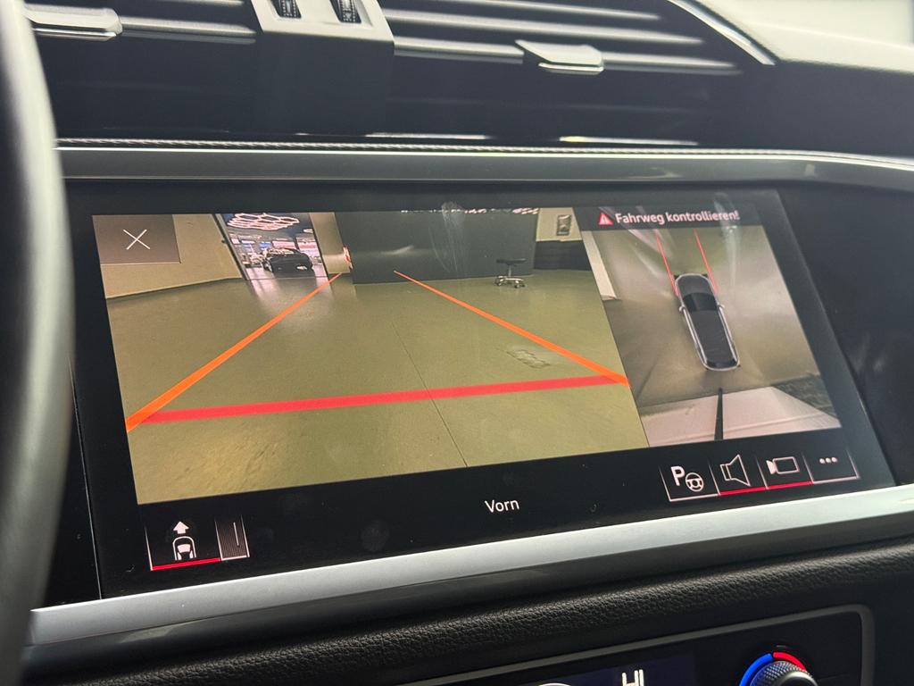 Audi Q3 40 TDI quattro S line, Foto 35 von 50