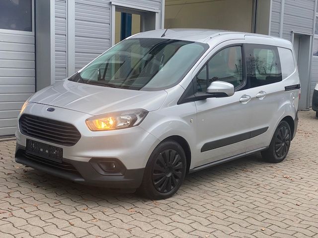 Ford Transit Courier Kombi+Navigation+Klima+Apple Car