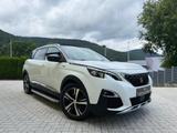 Peugeot 5008 GT-Line Allure 7-Sitzer-Pano-Virtual-AHK - Peugeot 5008: Van
