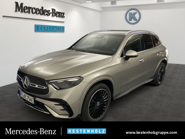 Mercedes-Benz GLC 300 e 4M AMG DIGITAL LIGHT+AHK+PANO+360°