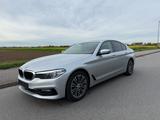 BMW 530d xDrive A G30 *EURO 6*Panorama*1.Hand*Leder* - BMW 530 in Ludwigshafen