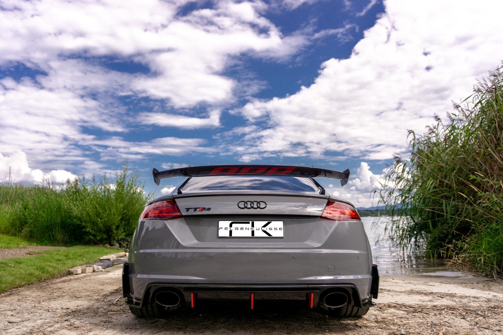 Audi TTRS | Performance Parts | Akrapovic | Keramik