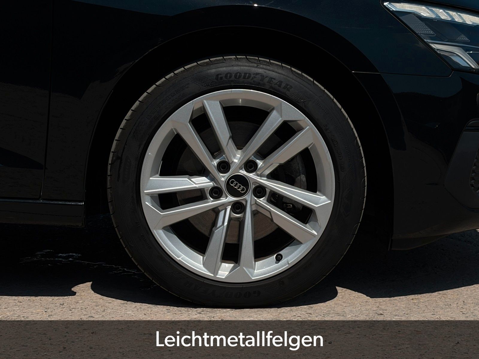 Fahrzeugabbildung Audi A3 Sportback 40 TFSIe Virtual 2Z-Klima PDC SHZ