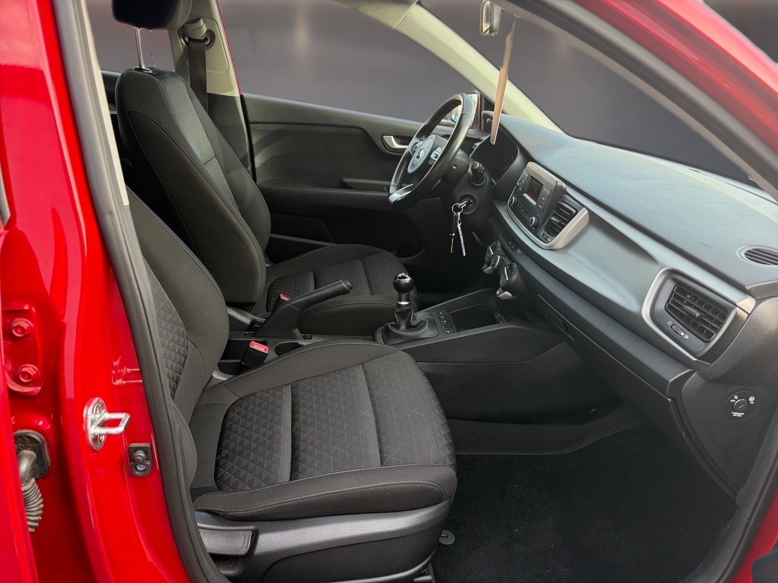 Fahrzeugabbildung Kia Rio Edition 7, Emotion Paket,