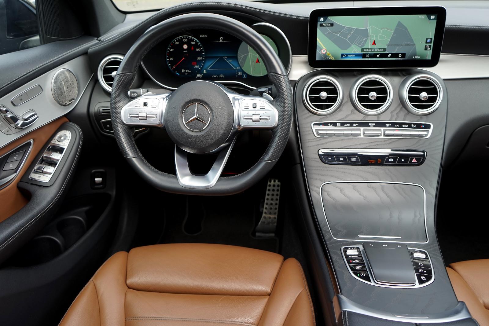Mercedes-Benz GLC 300d Coupe*AMG*Designo*Head*ACC*Luftf*Distr*