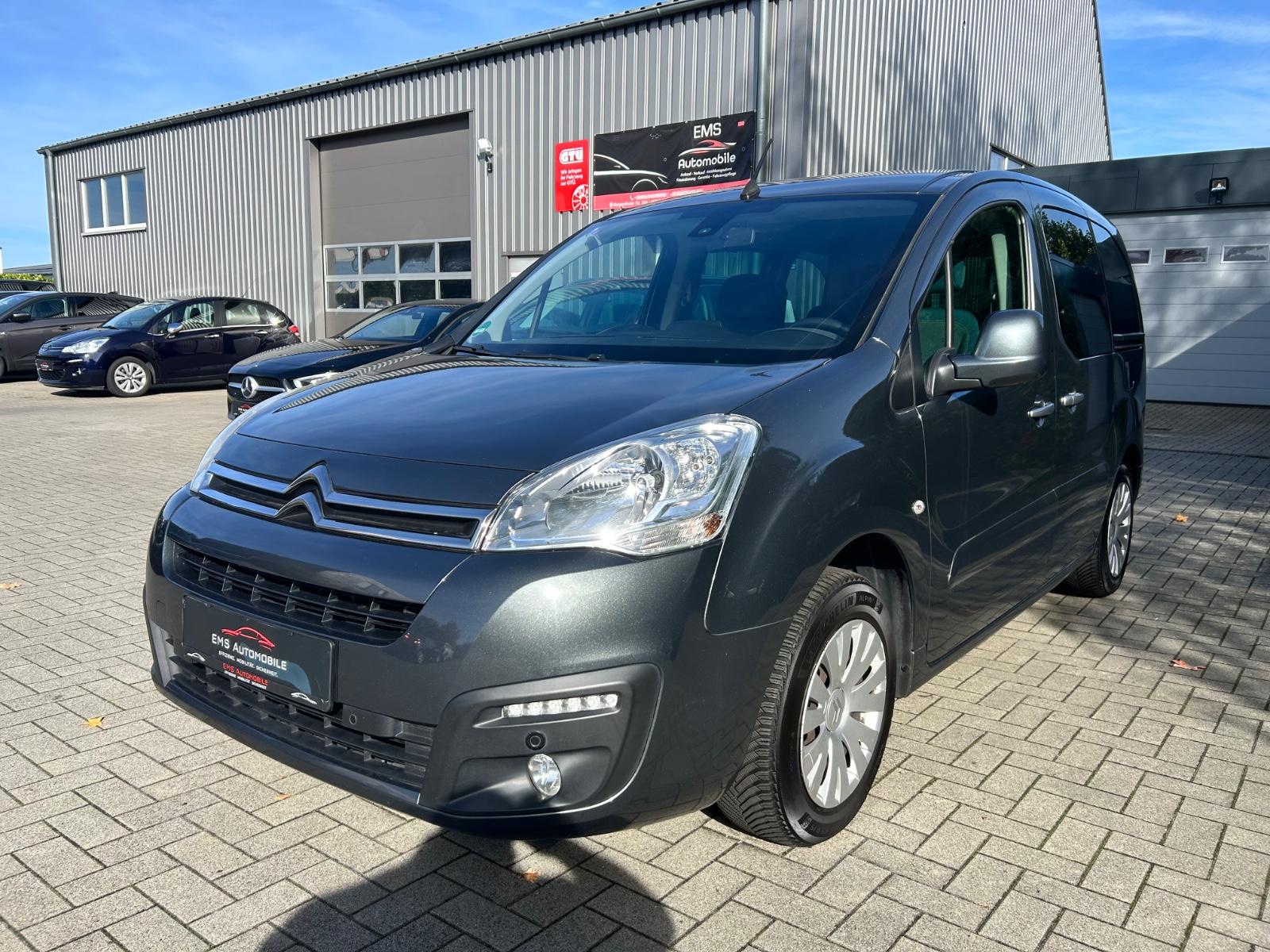 Citroën Berlingo Multispace *2x SCH.TÜR*AHK*KAMERA* LED*