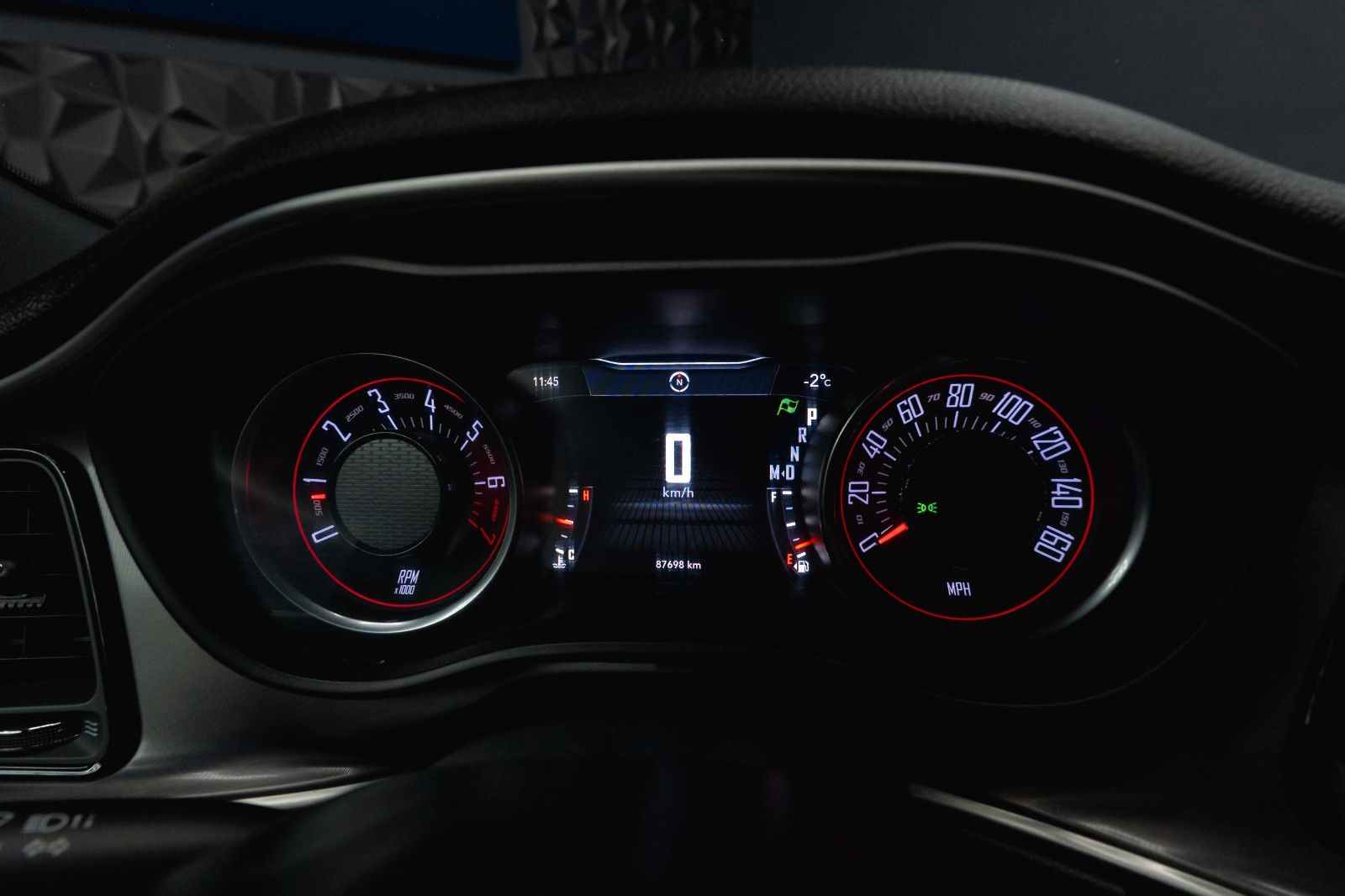 Fahrzeugabbildung Dodge Challenger 3.6 V6 4x4 GT SRT Styling *LED*19%*