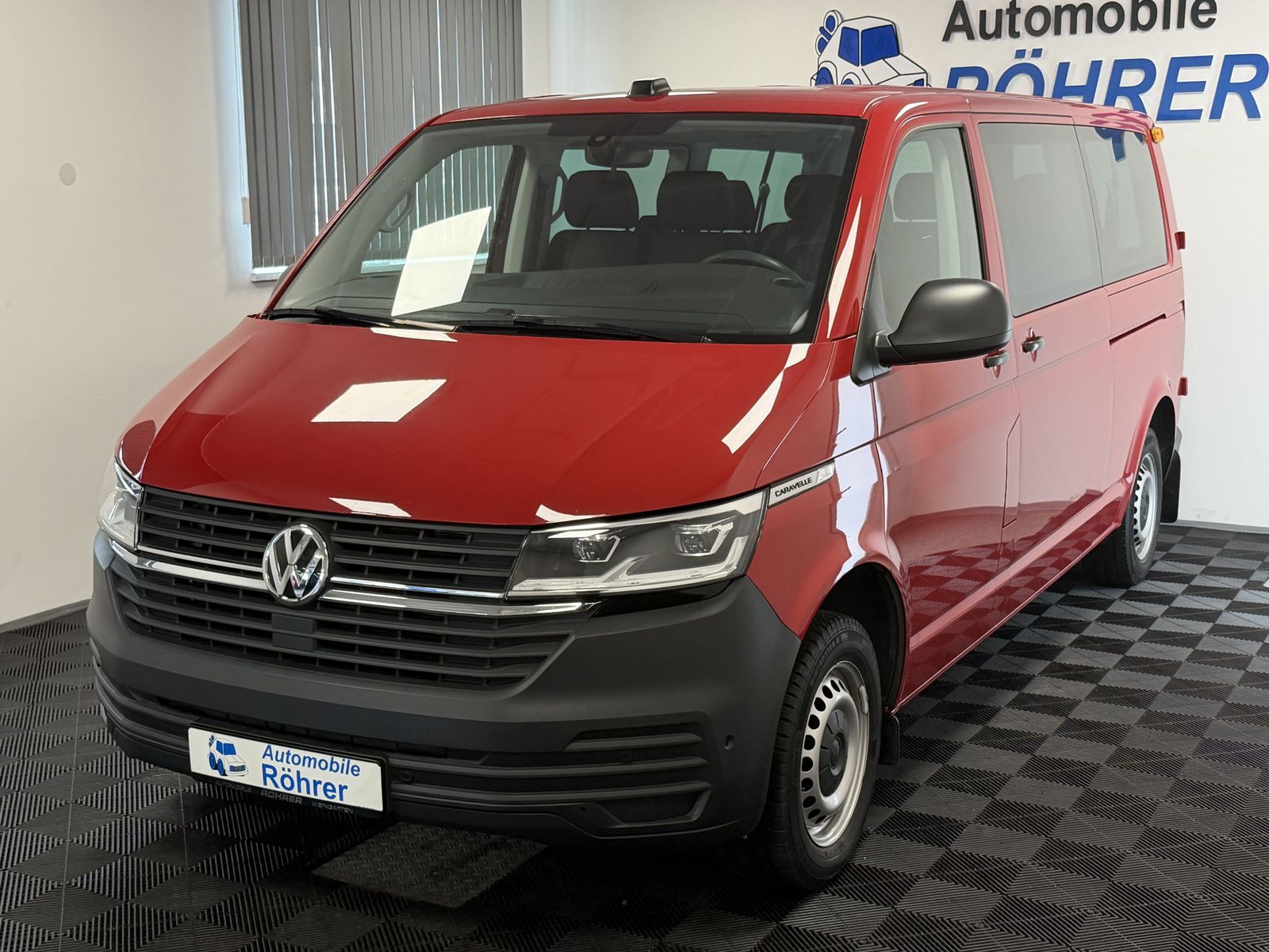 Volkswagen T6 Caravelle T6.1 2.0 TDI lang 9-Sitze Standh.