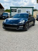 Porsche Panamera 3.0 Diesel Platinum Edition - Porsche Panamera: Platinum Edition
