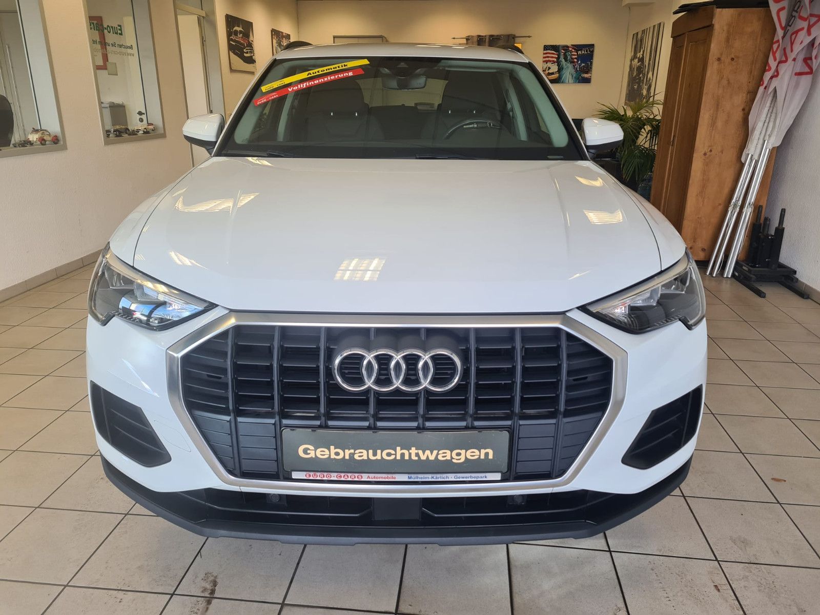 Fahrzeugabbildung Audi Q3 35 TFSI / LED / NAVI / AHK / VIRTUELL