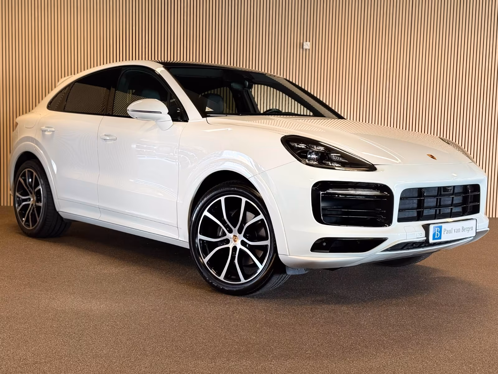 Porsche Coupe E-Hybrid SPORT DESIGN-MATRIX-VOLLL