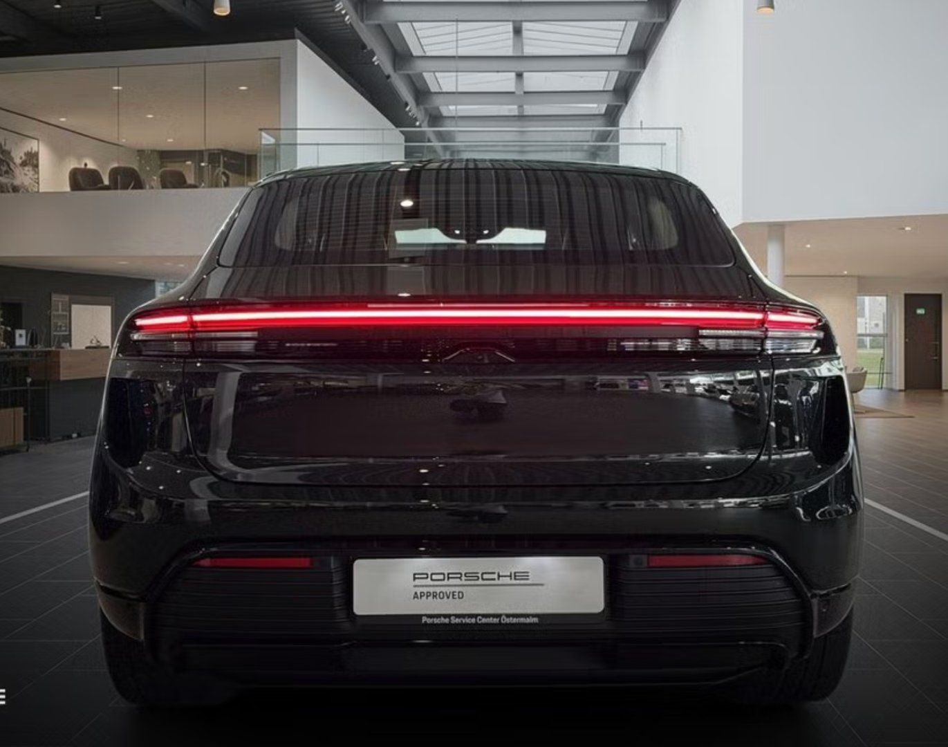 Porsche Macan Electric Turbo *CHRONO/BURM/PANO/MASSAGE* foto 10