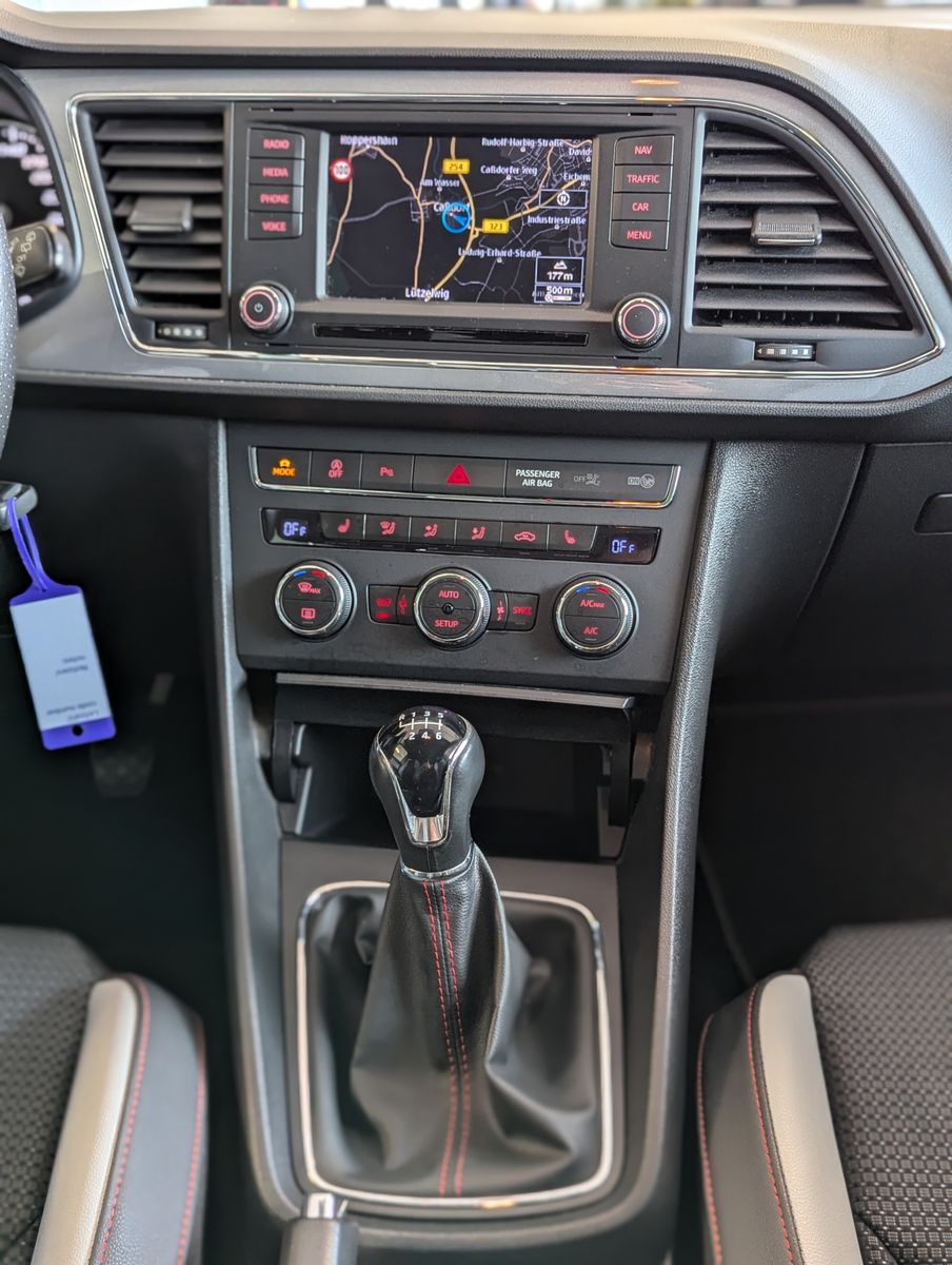 SEAT Leon 1.4 TSI ATC FR Emocion-Rot LED T-Leder AHK - Image 19