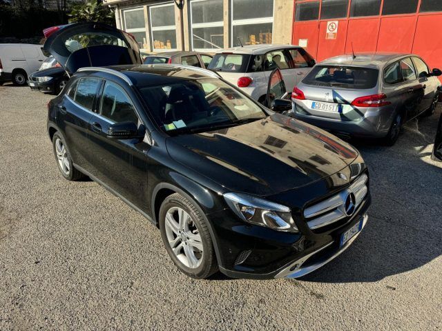 Mercedes-Benz MERCEDES-BENZ GLA 180 CDI Automatic Sport 35000 