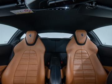 صورة مصغرة 25 لـ 2022 Ferrari ROMA