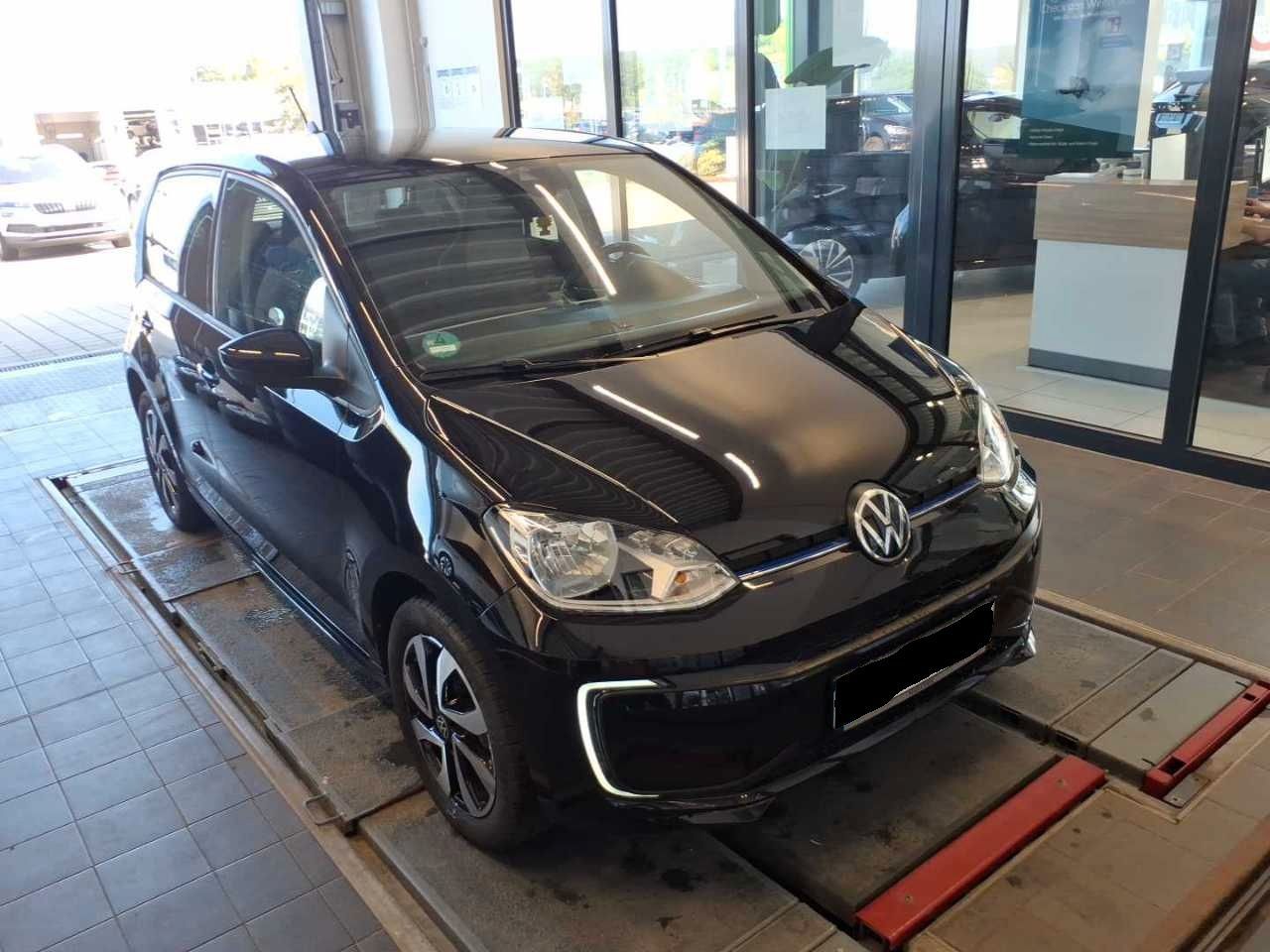 Volkswagen e-up! Max RearView Sitzh. GRA CCS MFL DAB PDC imagem 3
