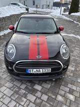 MINI Cooper D Cooper - schwarze MINI Cooper D