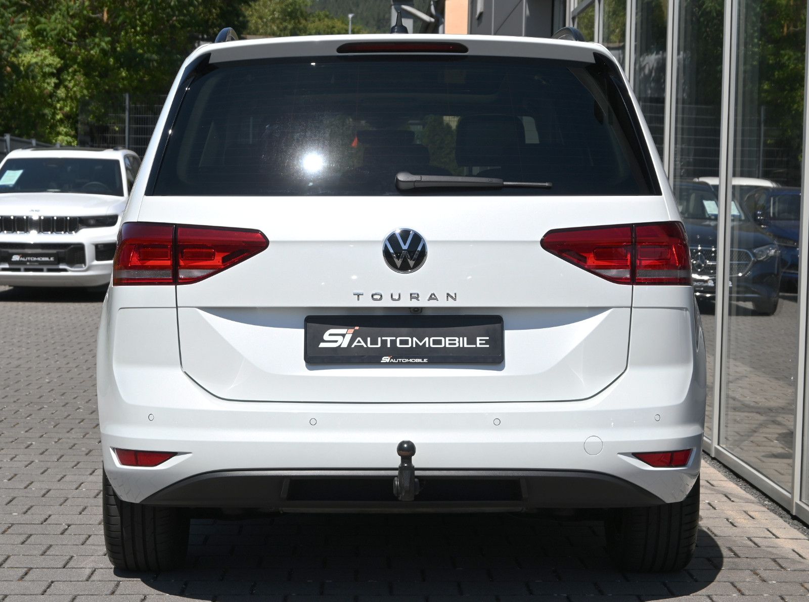 Fahrzeugabbildung Volkswagen Touran 1.5 TSI DSG °ACC°AHK°DYNAUDIO°PANO°STANDH