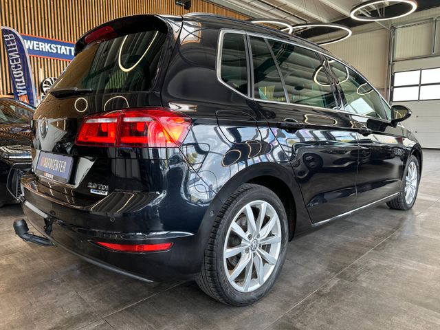 Volkswagen Golf *ACC*NAV*PDC*SitzHZ*2-ZONEN*ALCANTARA*AHK*