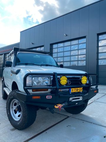 Toyota Land Cruiser HZJ80 4.2D Expedition vehicle