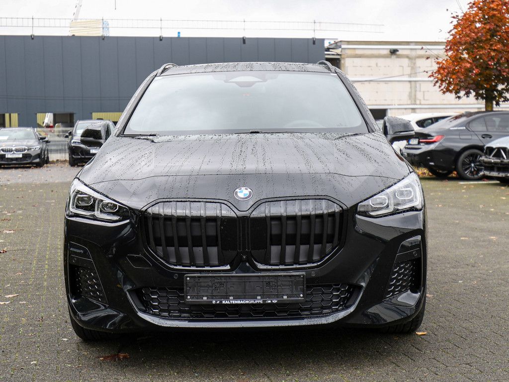 BMW 220 Active Tourer - Bild 3