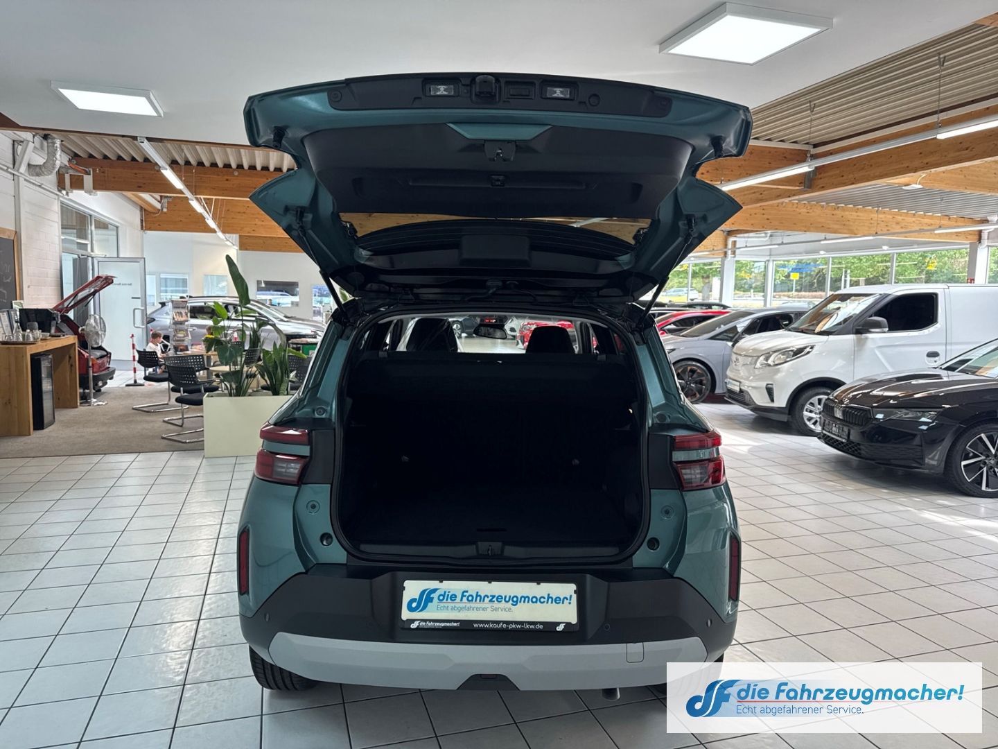 Fahrzeugabbildung Opel Frontera GS 107 kW Navi Digitales Cockpit LED Ap