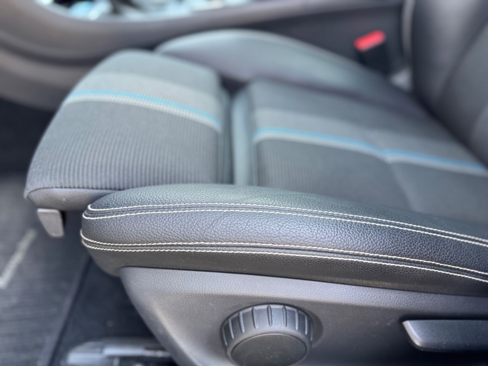 Mercedes-Benz CLA 180 Urban mit erst 43382 km !!! foto 14