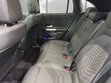 Mercedes GLA 180 - 6
