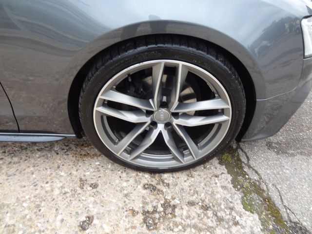 Fahrzeugabbildung Audi A5/2.0 TDI  quattro/S-Line/20-Zoll/SitzH/Navi/2H