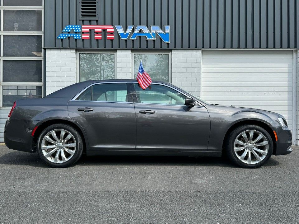 Fahrzeugabbildung Chrysler 300 3.6 Limited Leder Kamera