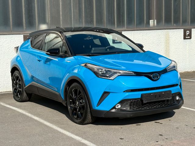 Toyota C-HR Hybrid Style Selection