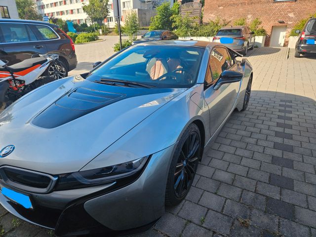 BMW i8 Coupé -