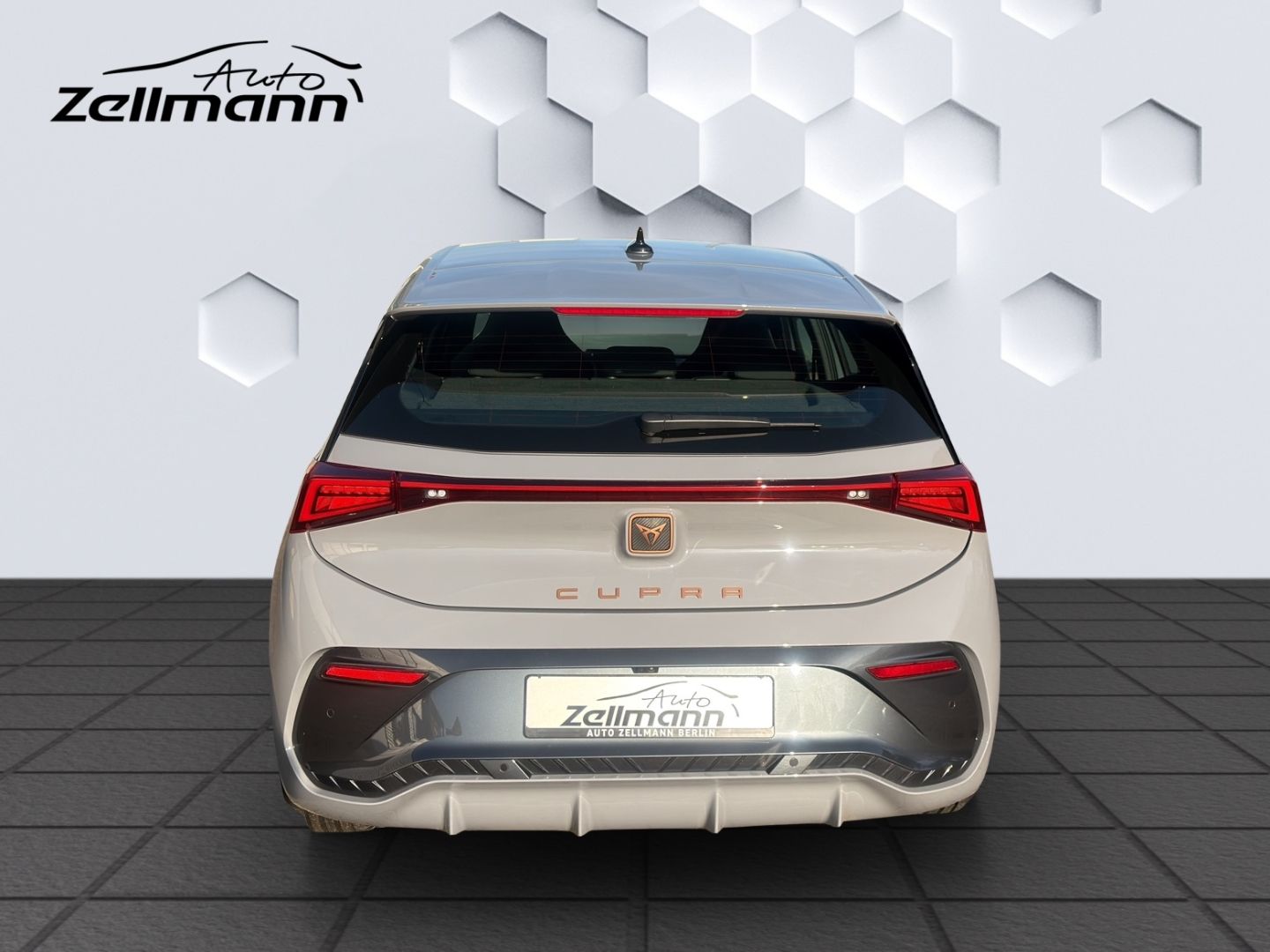 Born 150 kW 150kW LED PDC ACC Sitzheizung