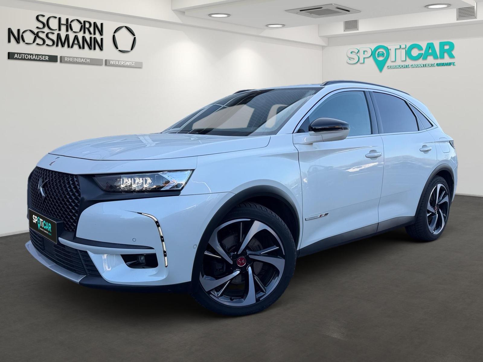 DS Automobiles DS7 CB E-TENSE 4X4 300 PERFORL,1.HAND,NIGHTVISIO