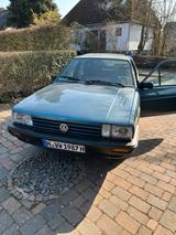 Volkswagen Passat VW 32B Oldtimer - Volkswagen Passat aus 1987