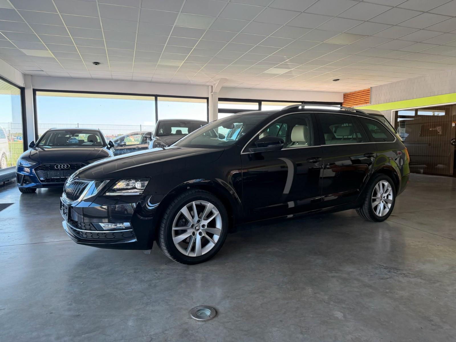 Skoda Octavia Premium Edition Leder Panorama  1.Hand