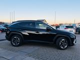 Hyundai Tucson Trend Mild-Hybrid 2WD/Navi/Kam/Garantie - Hyundai TUCSON: Schwarz, Garantie