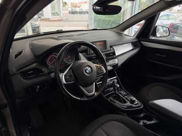 BMW 218 - 10