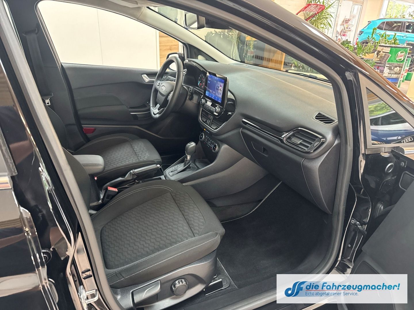 Fahrzeugabbildung Ford Fiesta Titanium 1.0 EcoBoost M-Hybrid EU6d Navi
